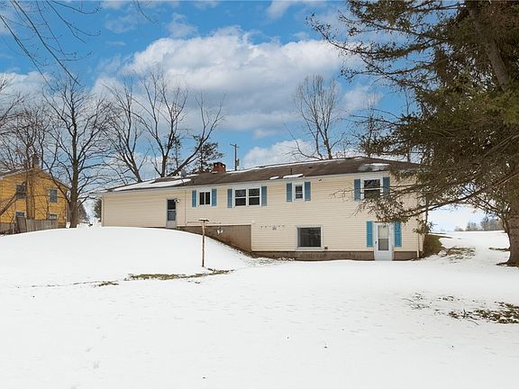 3rd image of 606 Silver Hill Rd