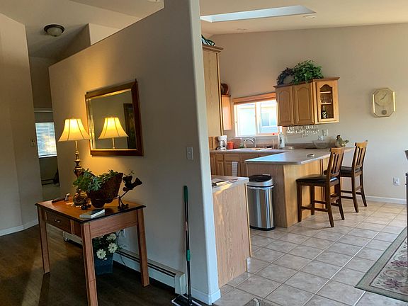 3rd image of 2164 Castlewood Ct