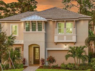 3733 Helmsman Dr, Naples, FL 34120