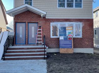 11022 178th St, Jamaica, NY 11433