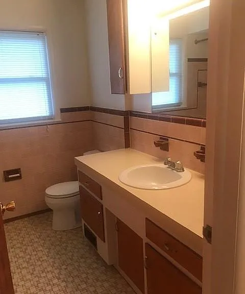 810 Princeton St #2 — Photo 4