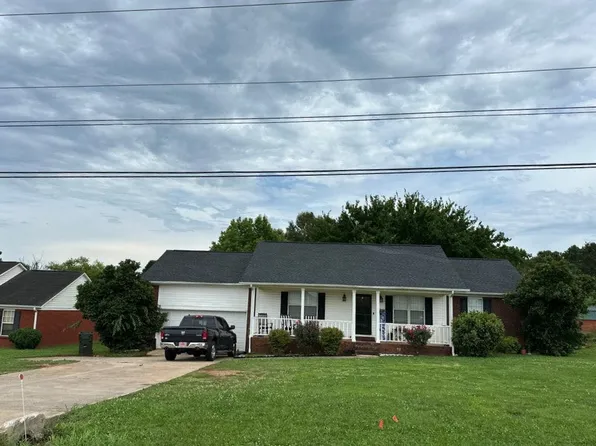 6744 Moores Mill Rd, Huntsville, AL 35811