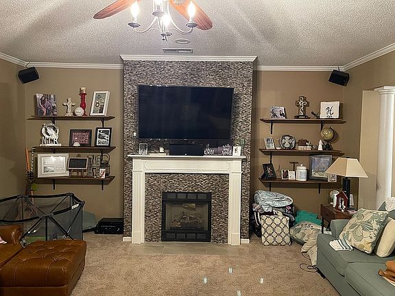 4th image of 4869 Stone Cross Dr