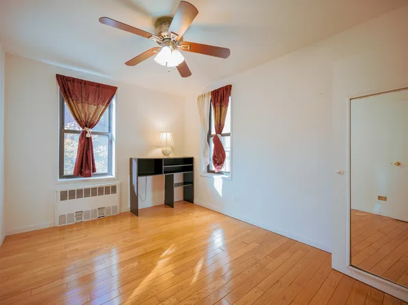 33-44 Junction Boulevard image 23 of 25