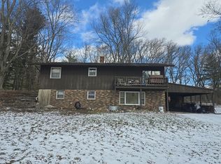 20528 Bedford Rd N, Battle Creek, MI 49017