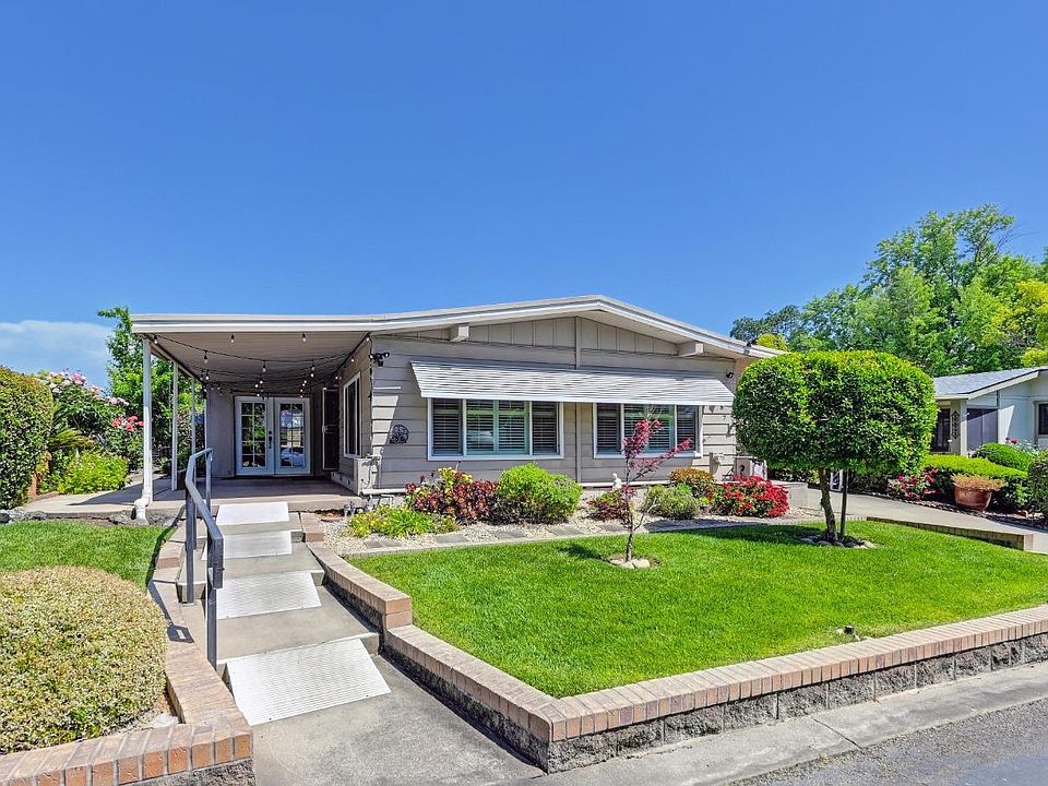 1st image of 6187 Oak Lakes Ln