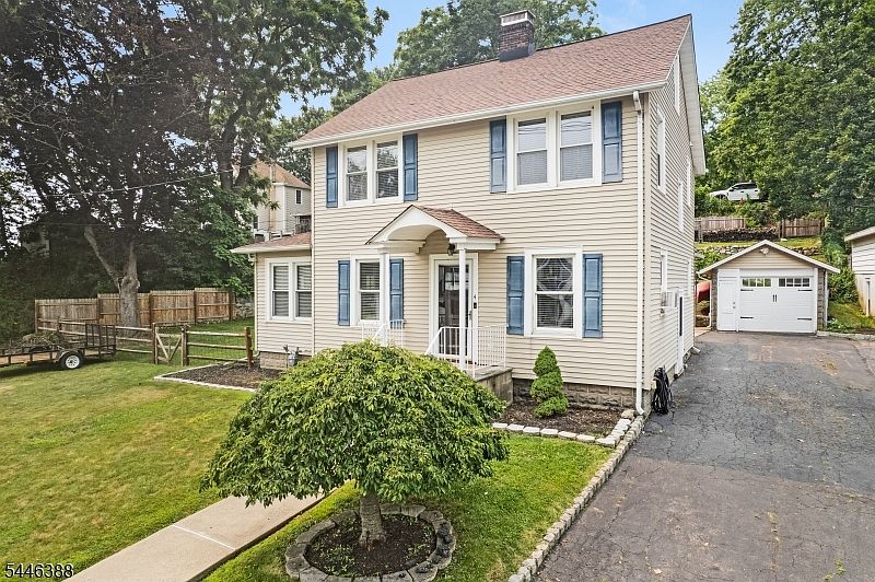 1st image of 4 Musconetcong Ave