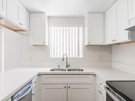 5th image of 4454 Utah St APT 5