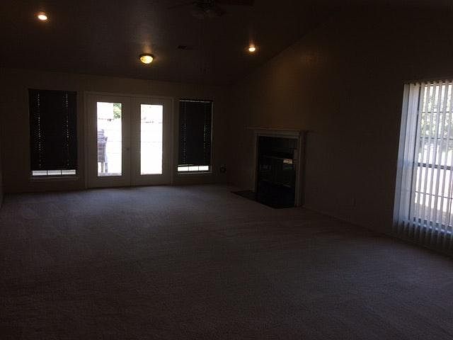 1st image of 1109 E 132nd St