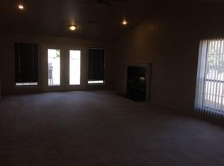 1109 E 132nd St, Glenpool, OK 74033