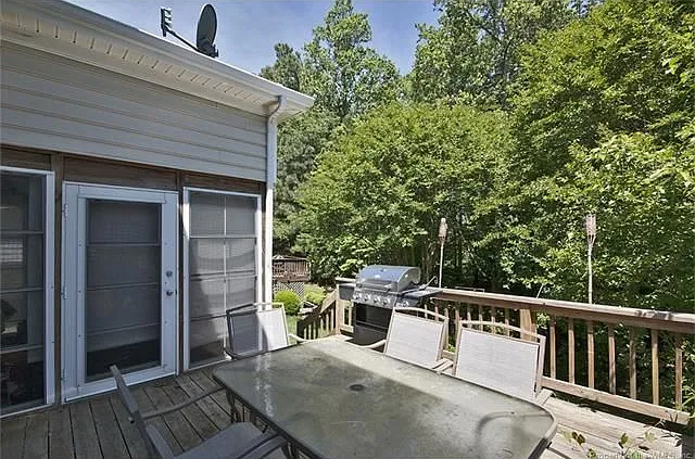 Bastille back deck_08082017
