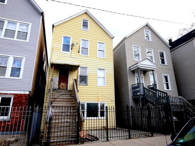1st image of 4445 S Marshfield Ave