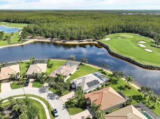 9142 Limestone Ln, Naples, FL 34120