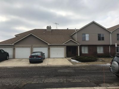 7040 Andover Ct APT 102, Woodridge, IL, 60517