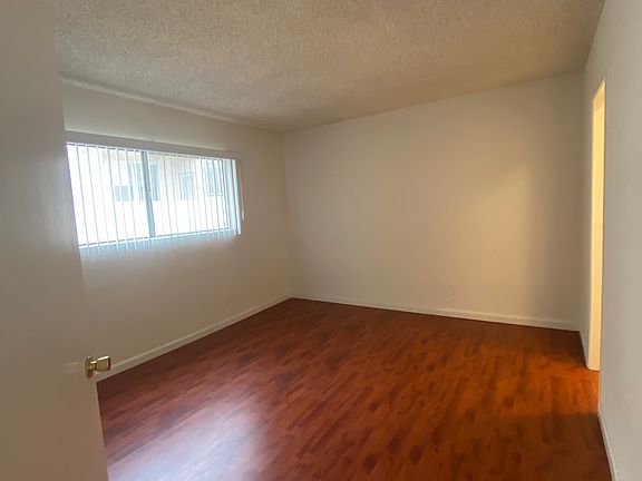 2nd image of 1710 Purdue Ave #307