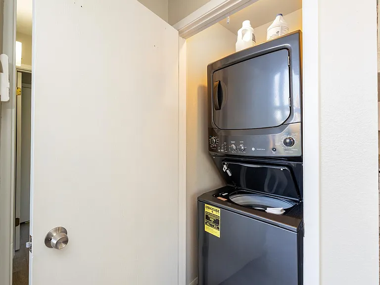 2335 N Oakmont Dr — Photo 22