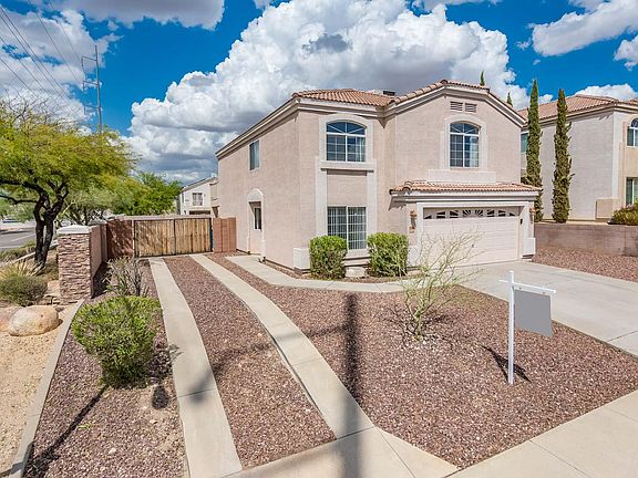2nd image of 1202 E Wahalla Ln