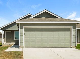 437 Payton Pl, Marion, TX 78124