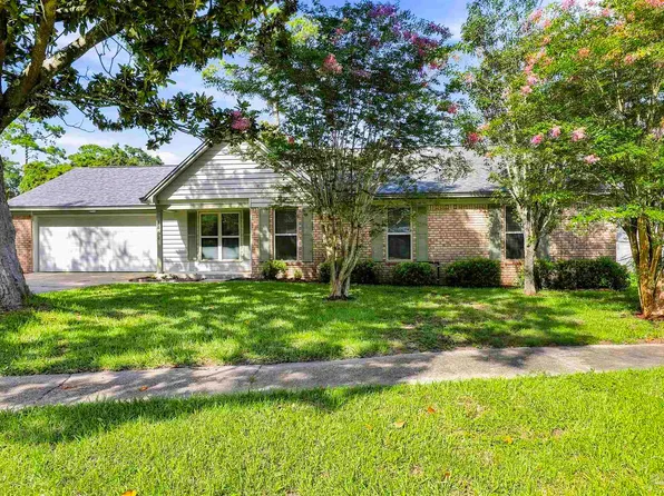 1464 Sanibel Ln, Gulf Breeze, FL 32563