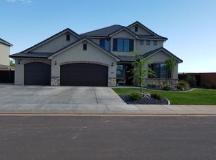 2197 W Carey Ln, St George, UT 84770