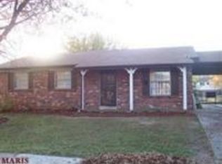 2425 Stoney End Ct, Florissant, MO