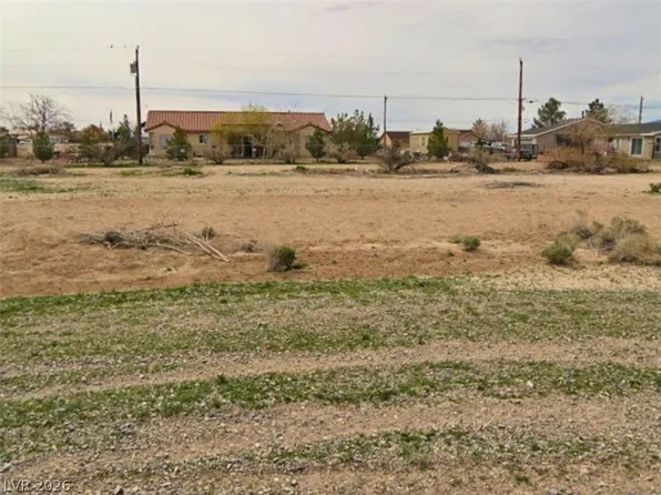 31 E Saules St, Pahrump, NV 89048