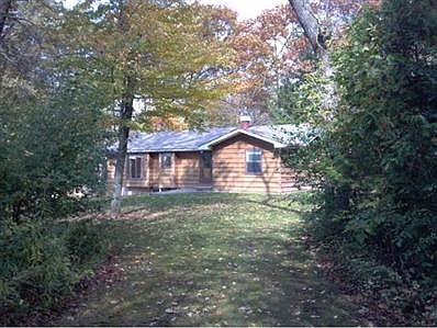 4th image of 727 Silver Creek Dr