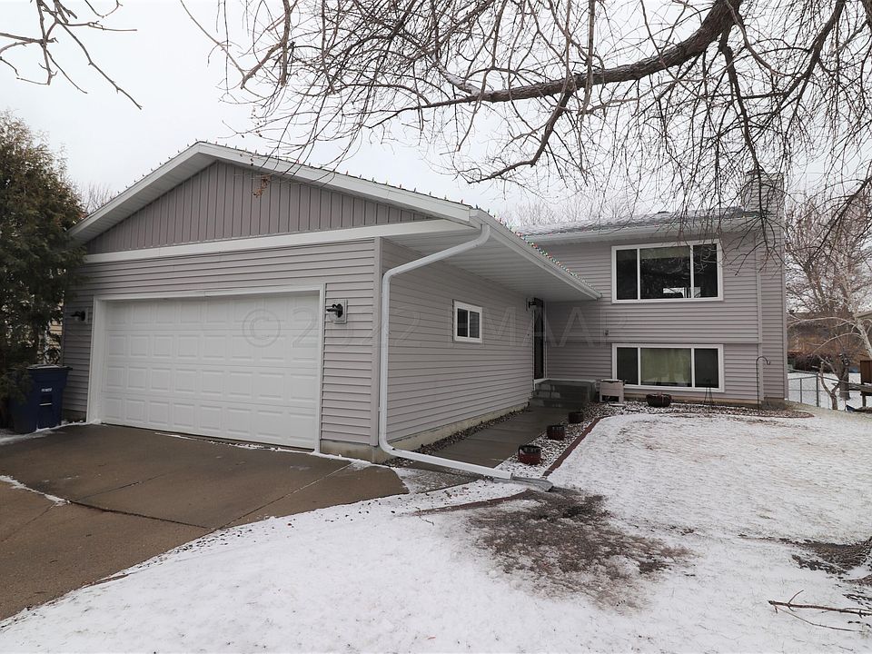 1st image of 2913 16th Ave S