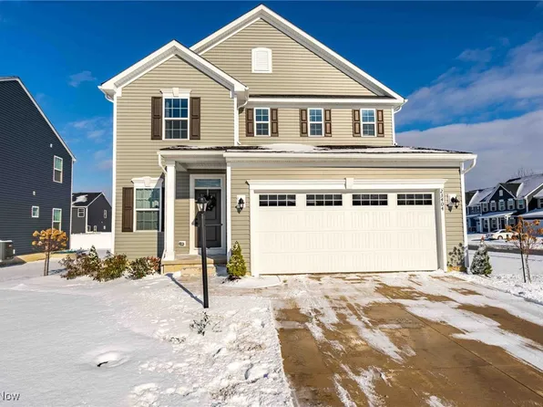 23404 Daisey Dr, Columbia Station, OH 44028