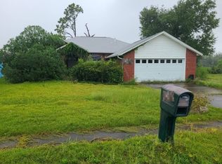 6623 Fox Lake Dr, Panama City, FL 32404