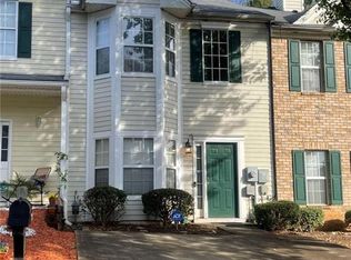 58 Timber Gate Dr, Lawrenceville, GA 30045