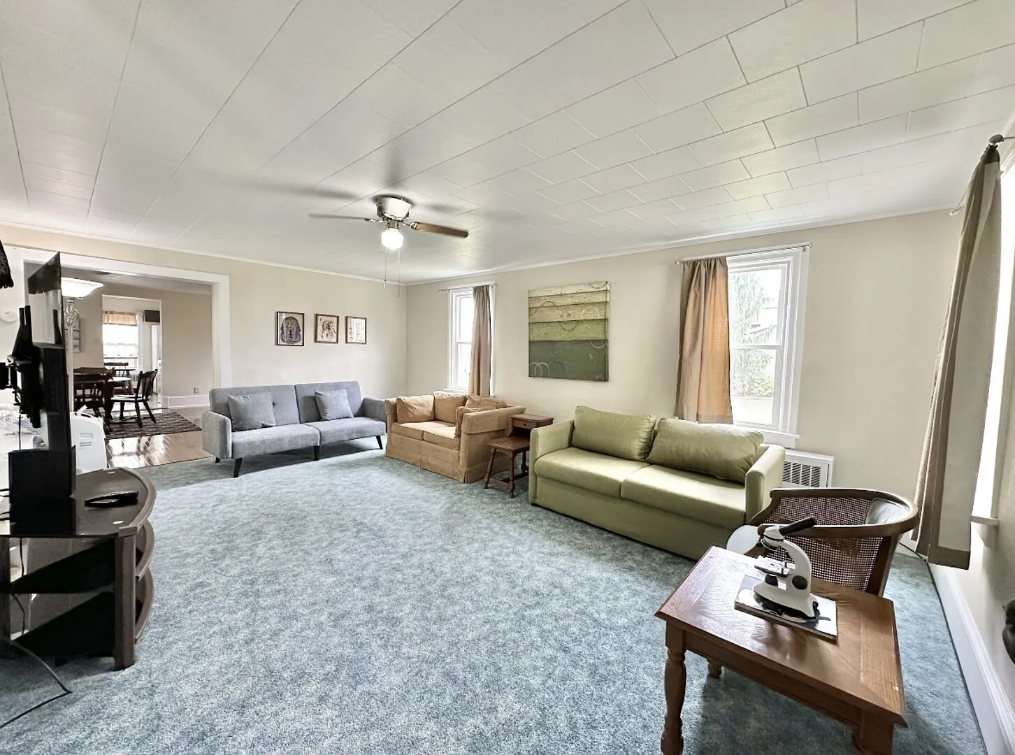 Spacious Home Beside Geisinger Medical Center — Photo 4
