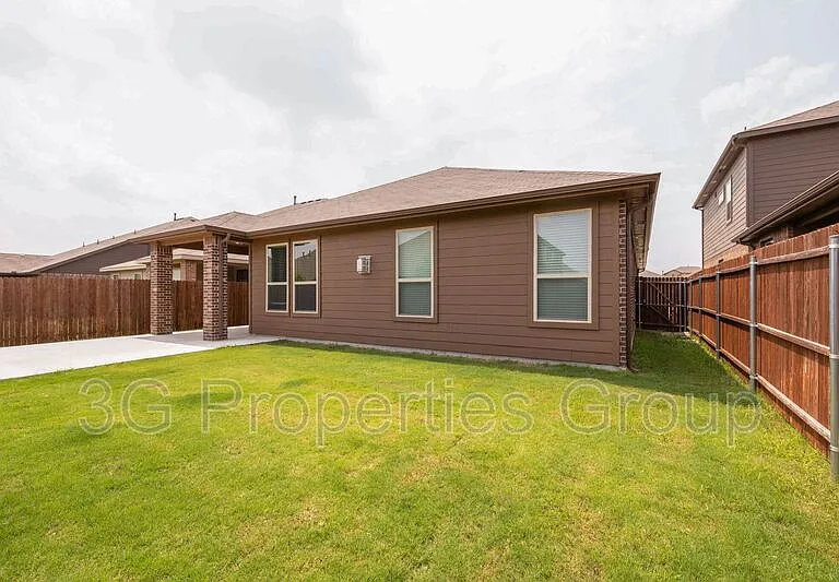 15712 Buffalo Nickel Dr — Photo 33