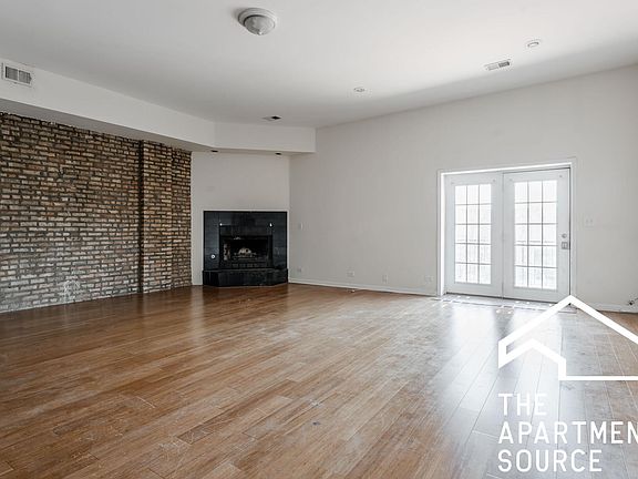 2nd image of 2358 N Clybourn Ave #4F