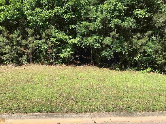 3rd image of 680 Antrim Glen Dr