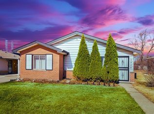 1312 Arthur St, Calumet City, IL