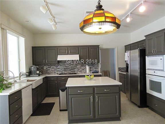 5th image of 7621 Cougar Creek Cir