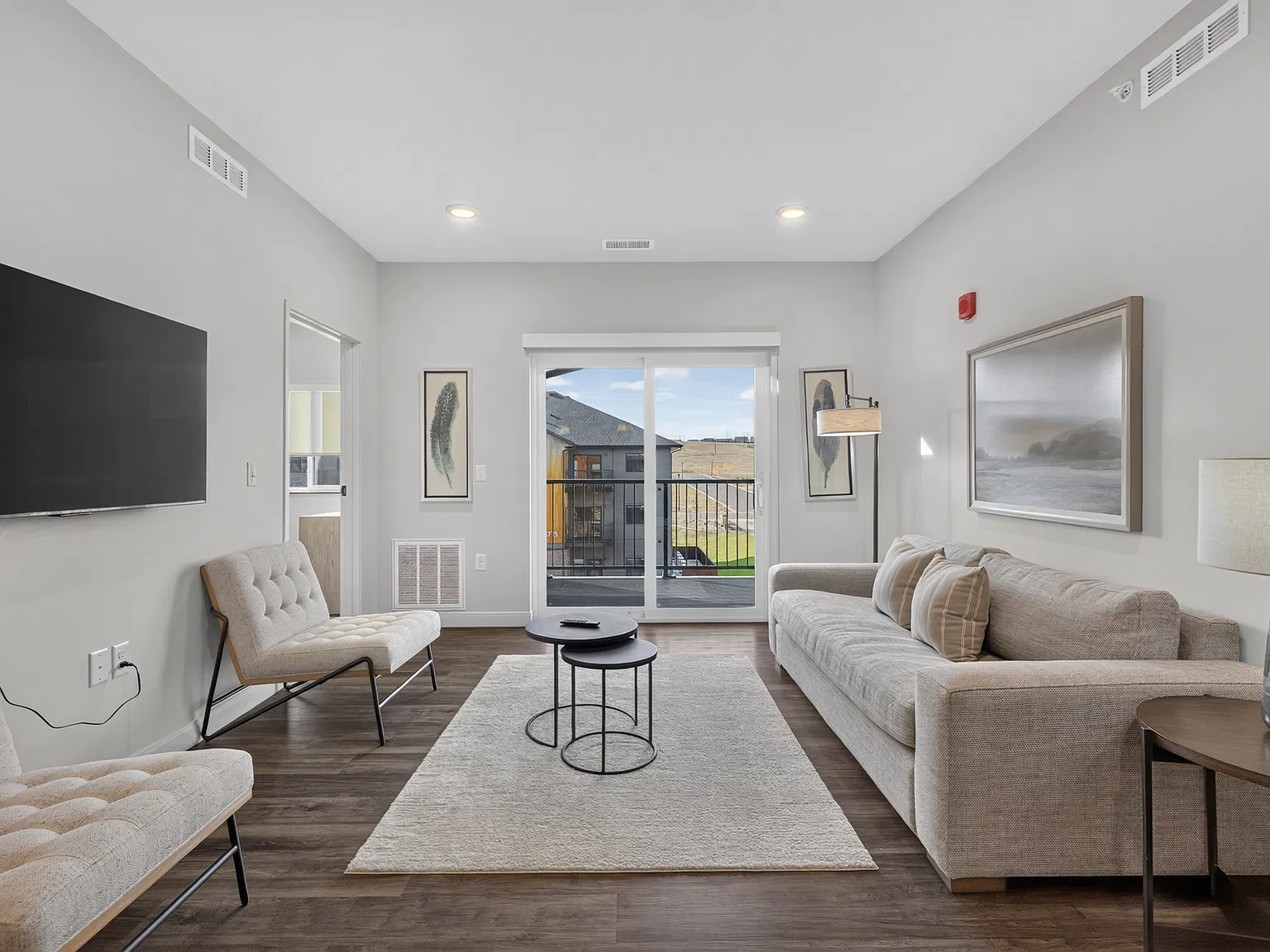 Confluence Apartments — Photo 3