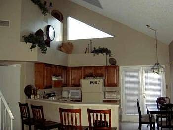 2nd image of 441 S Maple Unit 44