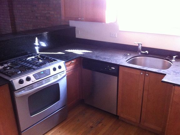 2nd image of 964 E 62nd St #1C