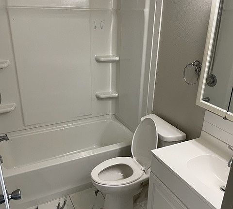 Unit Photo