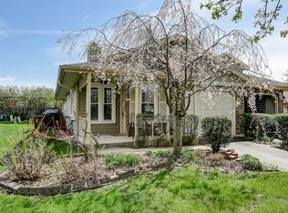 236 Pier Ave, Naperville, IL