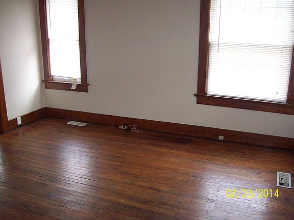 2nd image of 3616 E 58th St