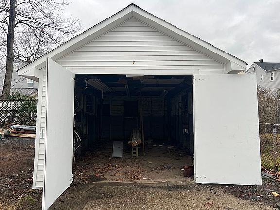 5th image of 86 McKinley Ave