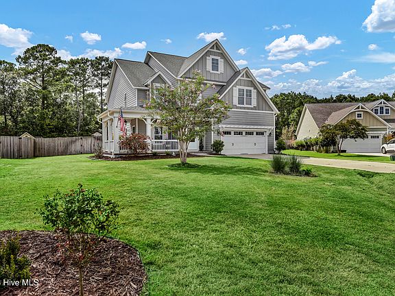 2nd image of 413 Canter Crest Road