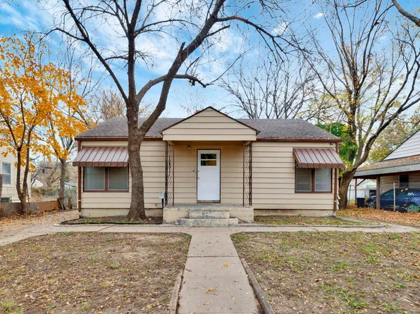 2242 S Victoria St, Wichita, KS 67211