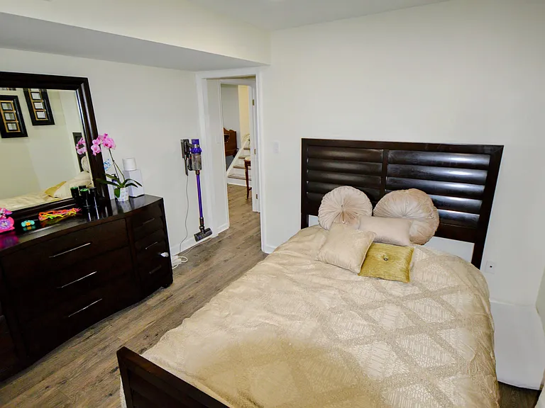 11205 Trippon Ct — Photo 13