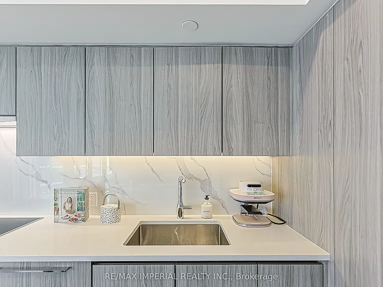 1 Concord Cityplace Way #3510 — Photo 11