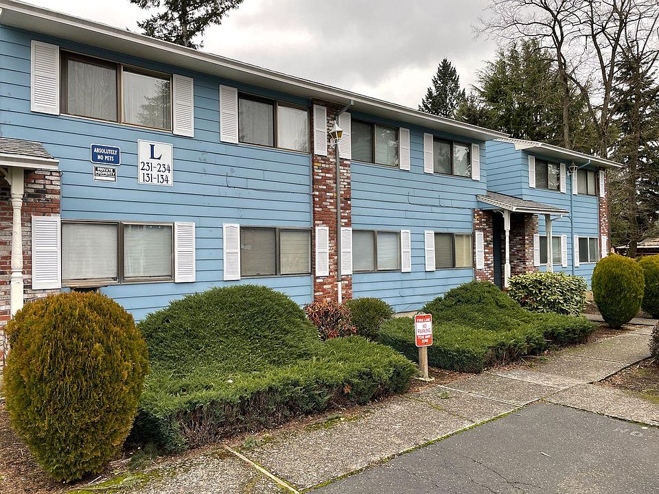 1st image of 388 SE 194th Ave #8450e2e58