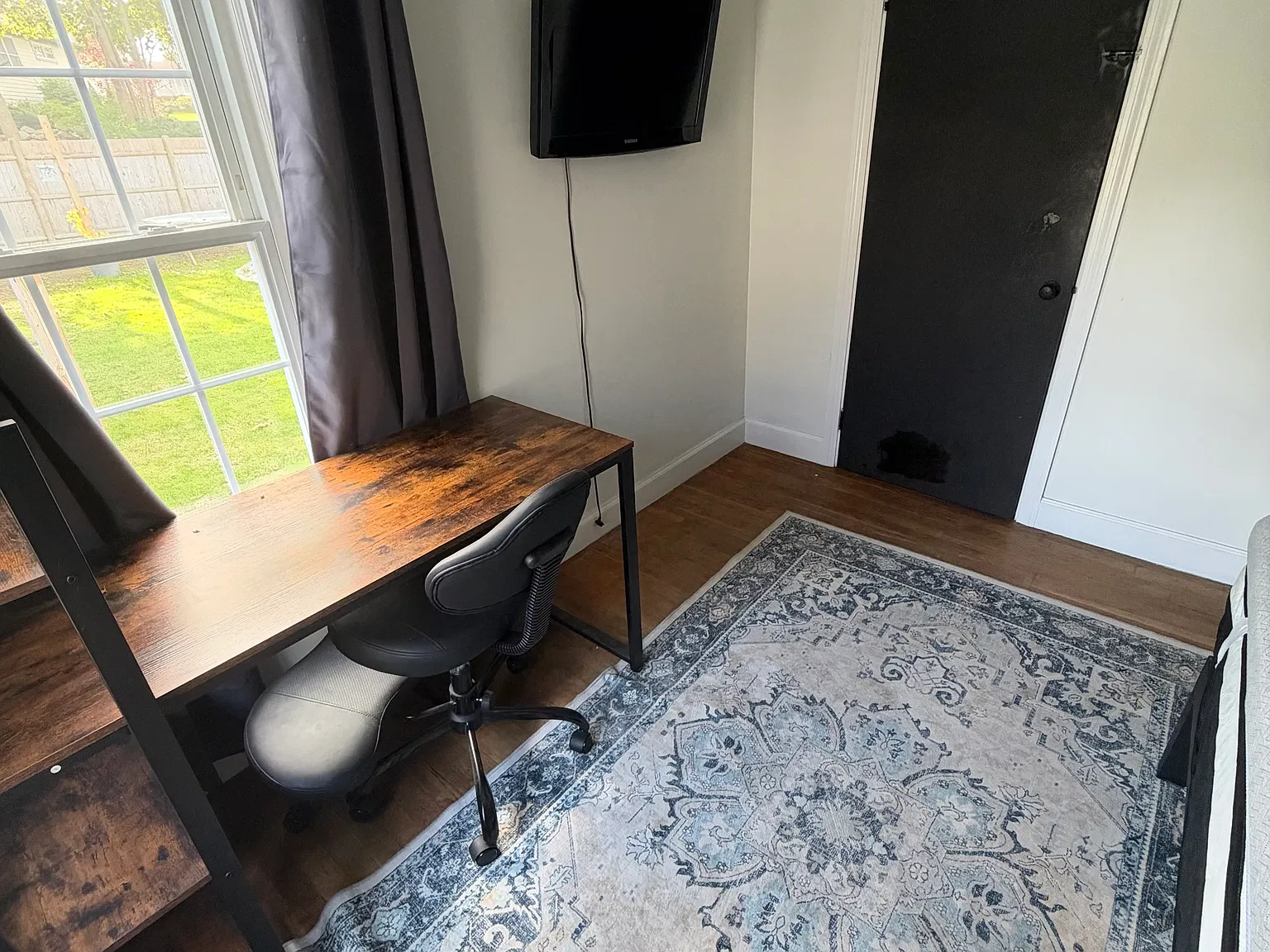 4 bed, 1152 sqft, $1,510 — Photo 2